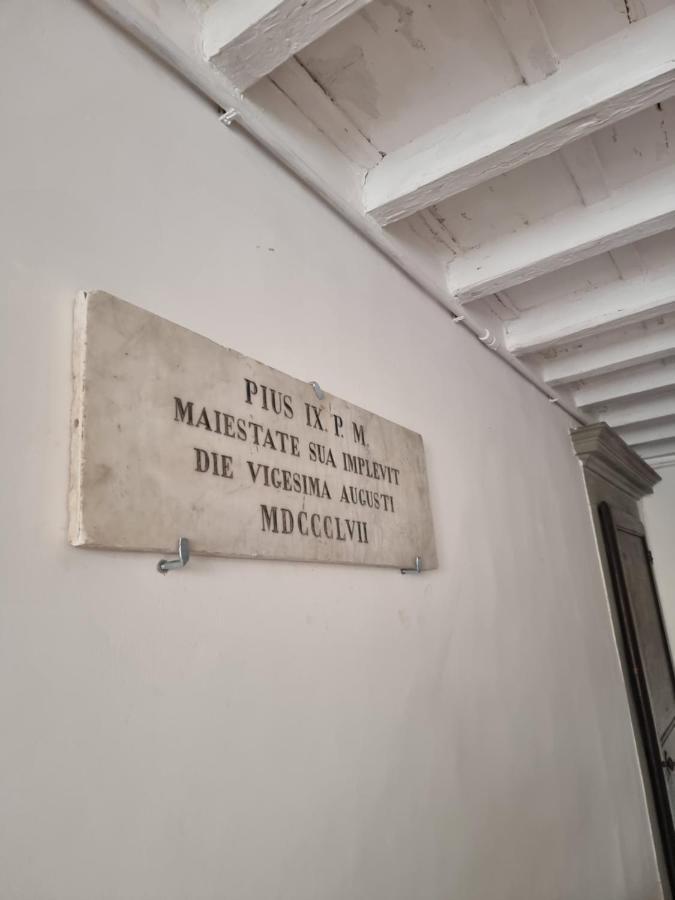 La Birba Badessa Di Ponte Vecchio Διαμέρισμα Φλωρεντία Εξωτερικό φωτογραφία